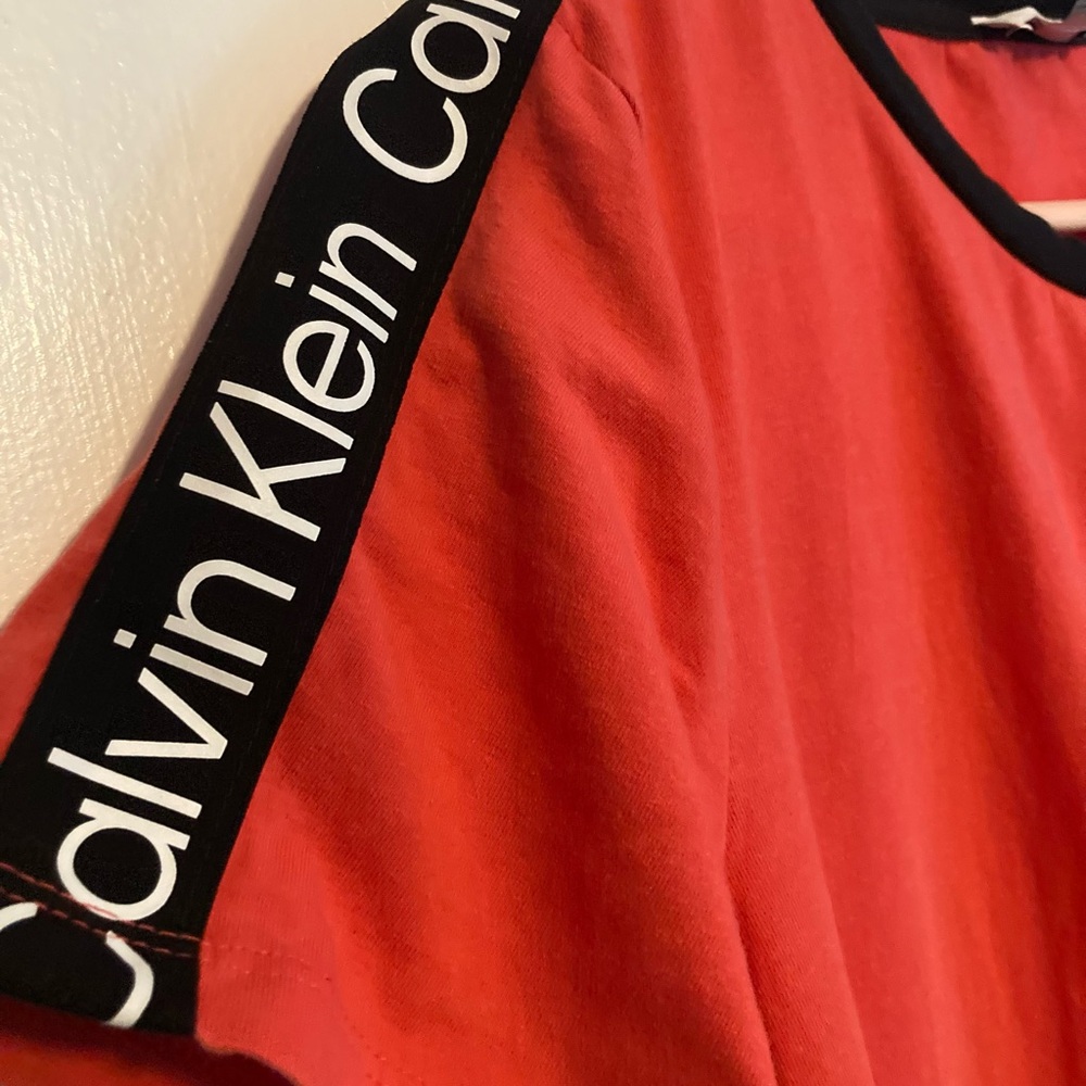 Calvin Klein SZ L Red T-Shirt Dress 95%cotton Super comfortable - Picture 3 of 10